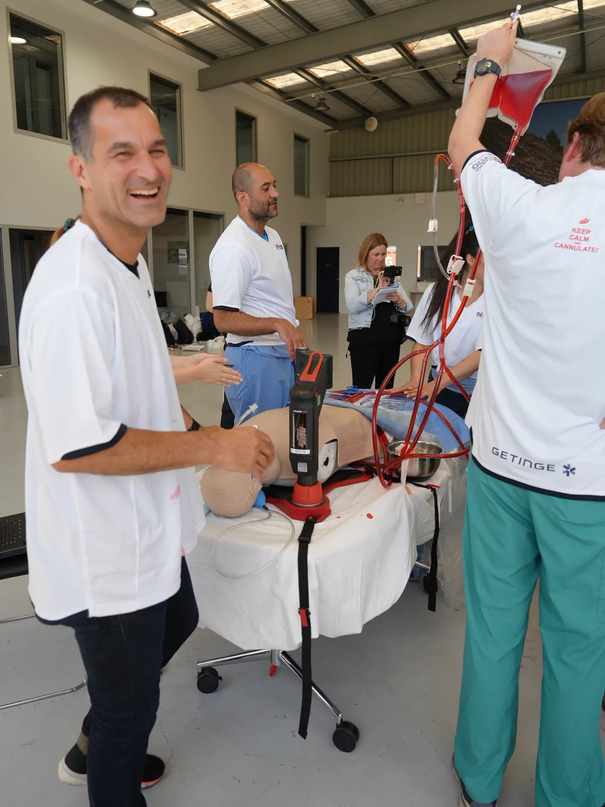 EINZ faculty mentoring clinicians